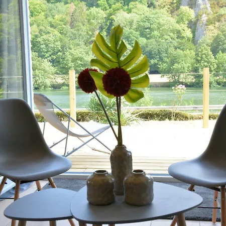 Villa Waulsort Semesterbostad